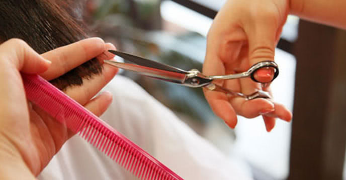 Chăm sóc tóc trong thai kỳ không chỉ đẹp mà còn phải an toàn